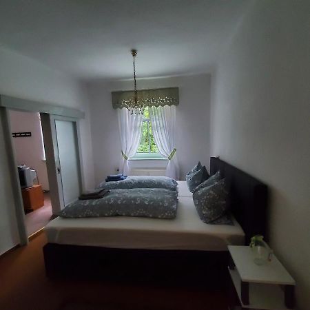 Löbau Ferienwohnung Am Rosengarten מראה חיצוני תמונה